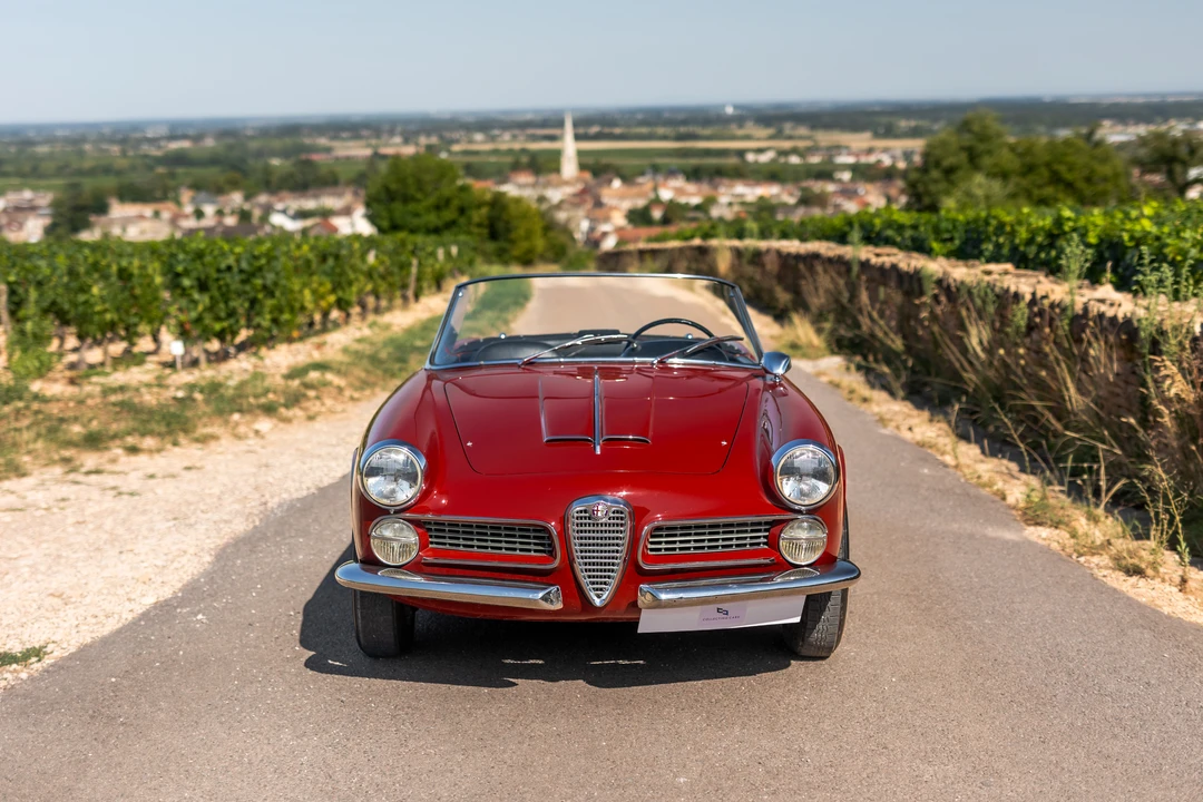 1962 Alfa Romeo 102-Series 2000 - Image 10 of 31