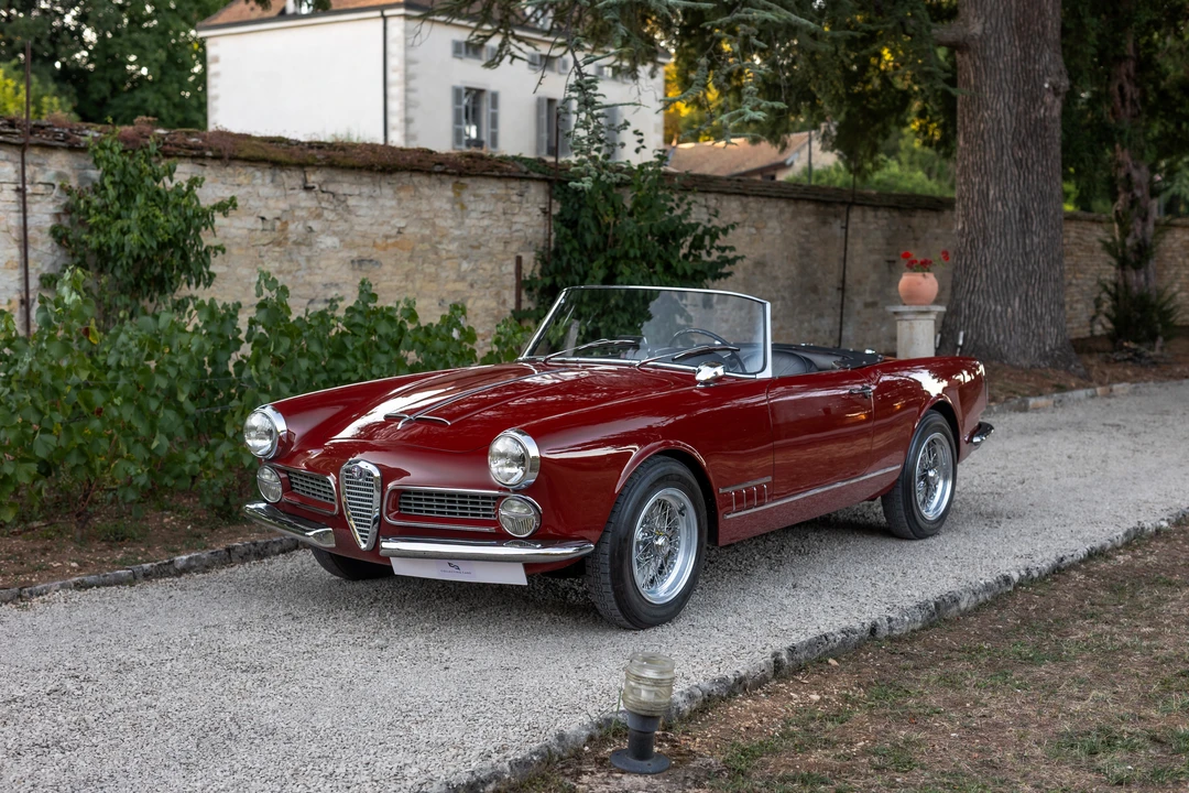1962 Alfa Romeo 102-Series 2000 - Image 3 of 31