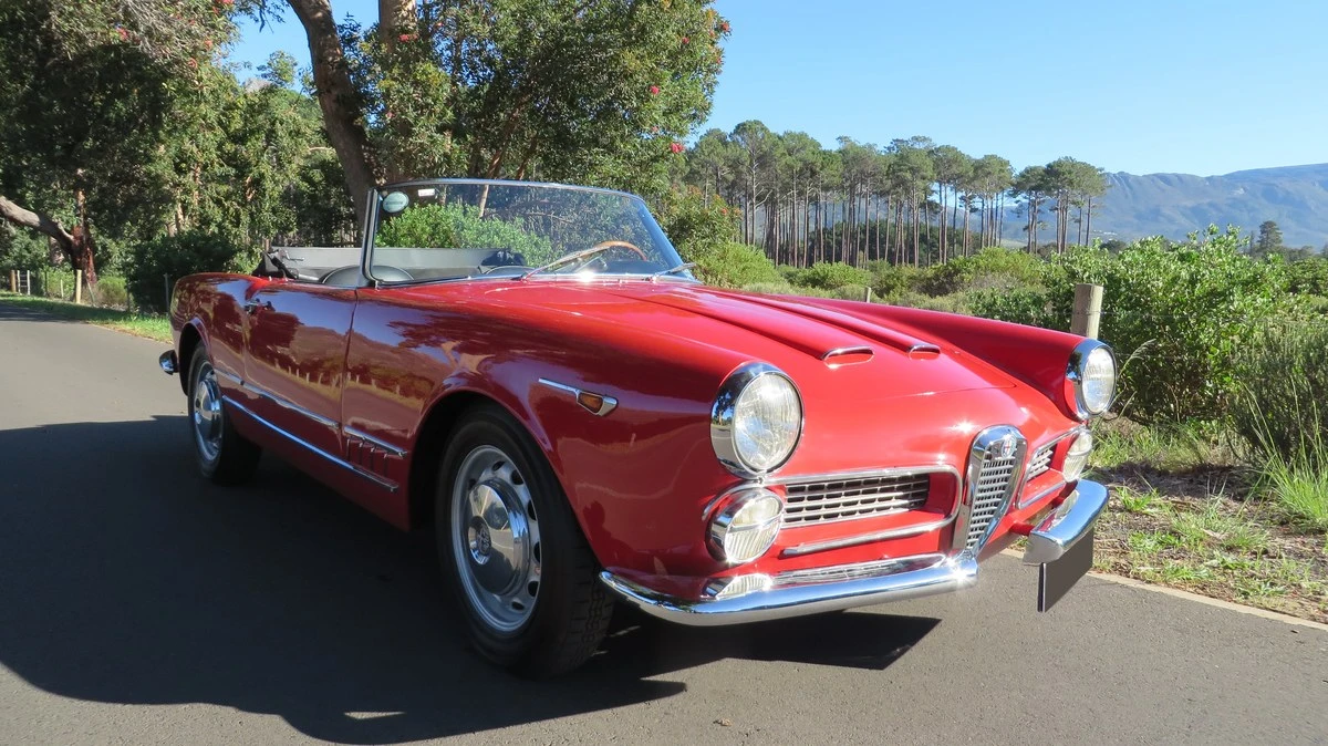 1962 Alfa Romeo 102-Series 2000 - Image 24 of 30
