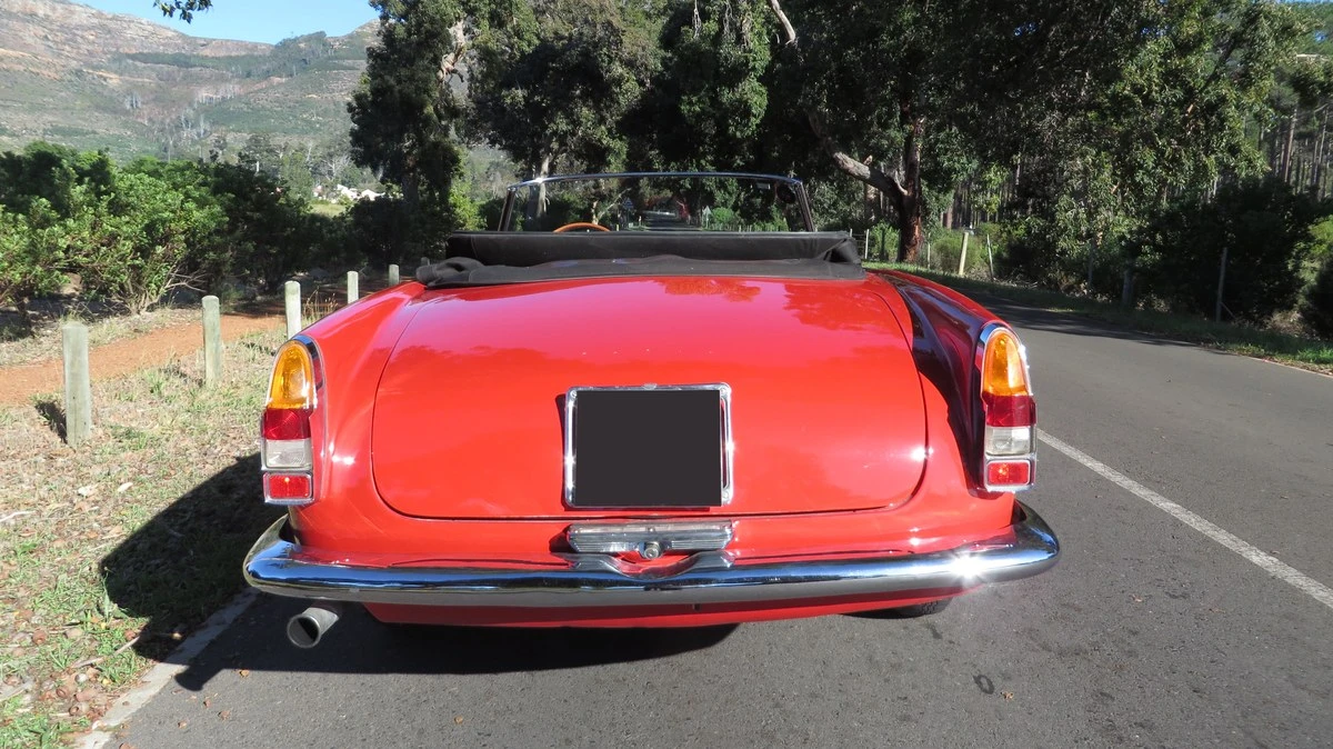 1962 Alfa Romeo 102-Series 2000 - Image 27 of 30
