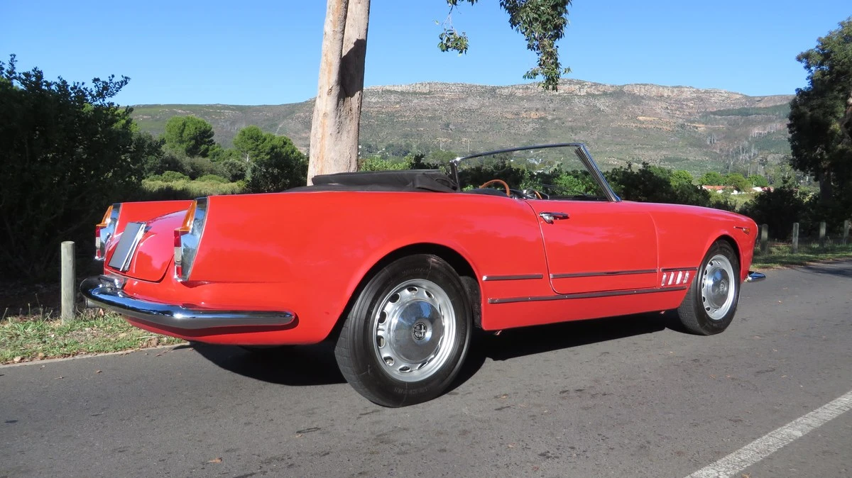 1962 Alfa Romeo 102-Series 2000 - Image 7 of 30