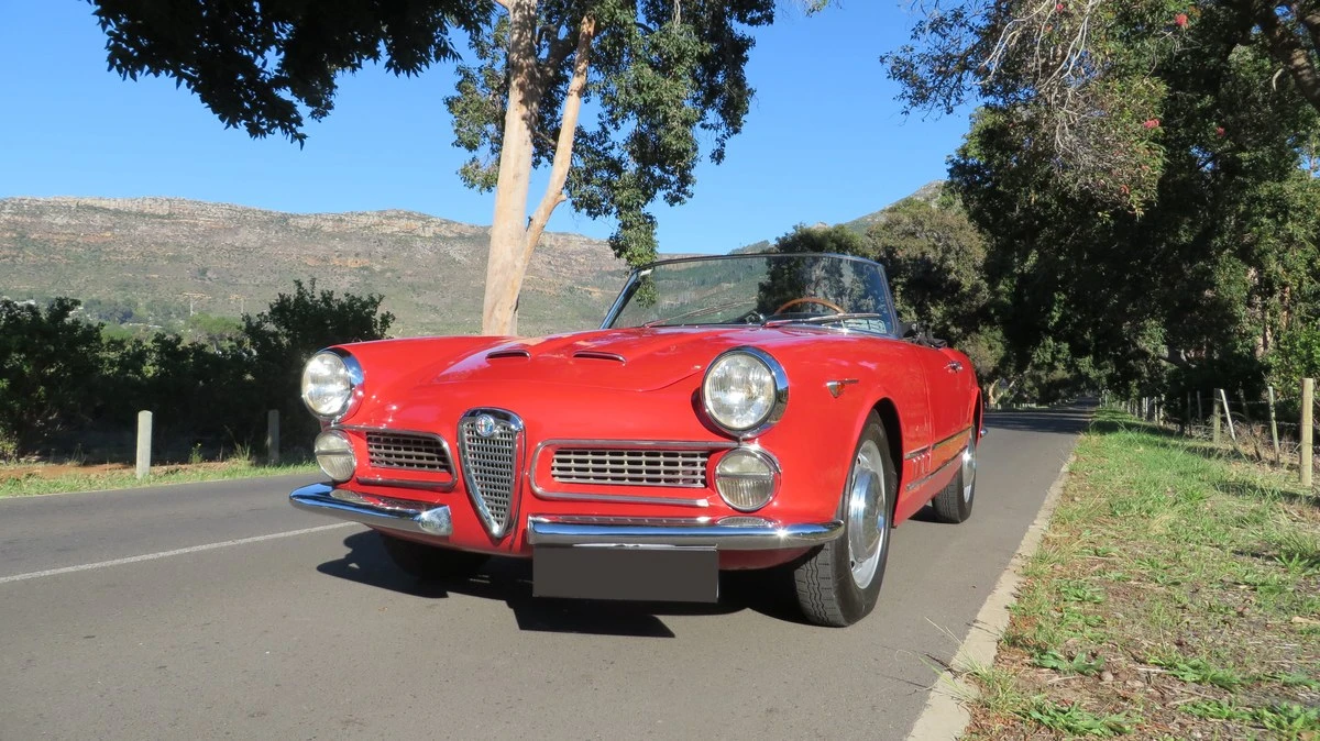1962 Alfa Romeo 102-Series 2000 - Image 8 of 30