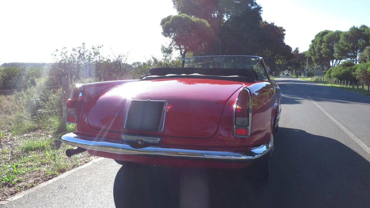 1962 Alfa Romeo 102-Series 2000 - Image 17 of 30