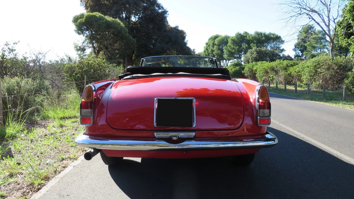 1962 Alfa Romeo 102-Series 2000 - Image 22 of 30