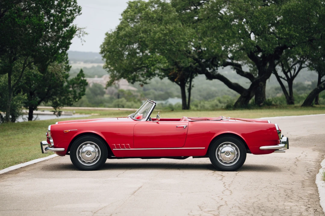 1962 Alfa Romeo 102-Series 2000 - Image 29 of 31