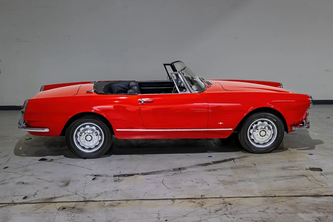 1962 Alfa Romeo 2600 - Image 22 of 31