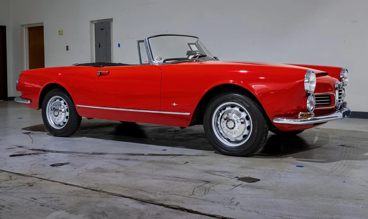 1962 Alfa Romeo 2600 - Image 17 of 31