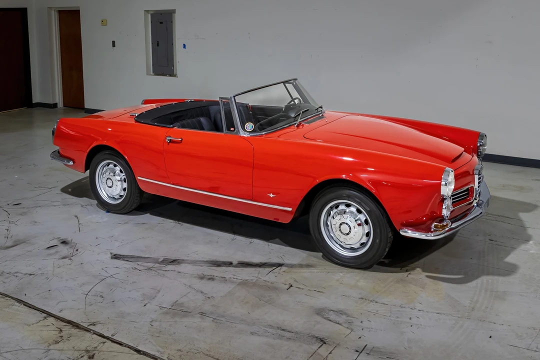 1962 Alfa Romeo 2600 - Image 16 of 31