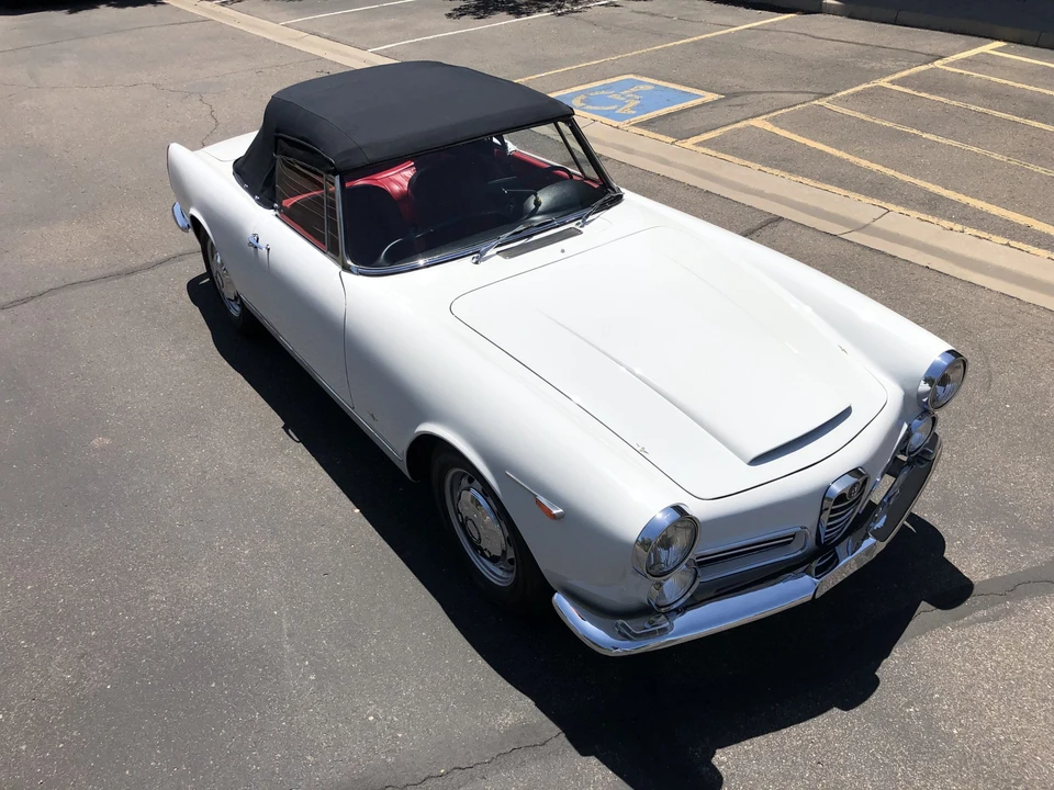 1962 Alfa Romeo 2600 - Image 16 of 31