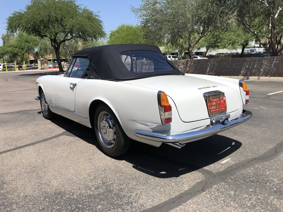 1962 Alfa Romeo 2600 - Image 23 of 31