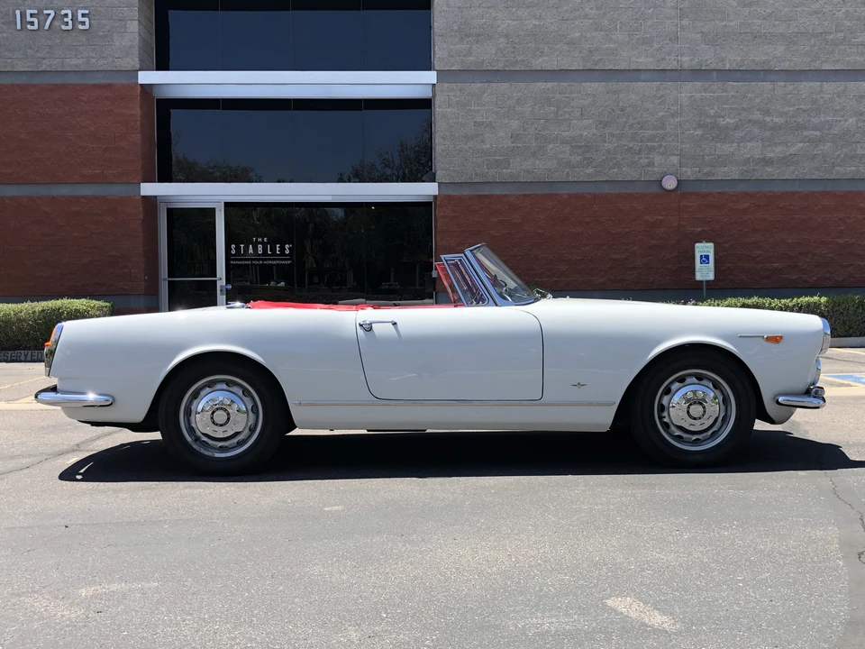 1962 Alfa Romeo 2600 - Image 5 of 31