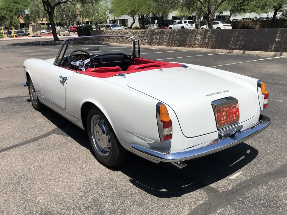1962 Alfa Romeo 2600 - Image 9 of 31