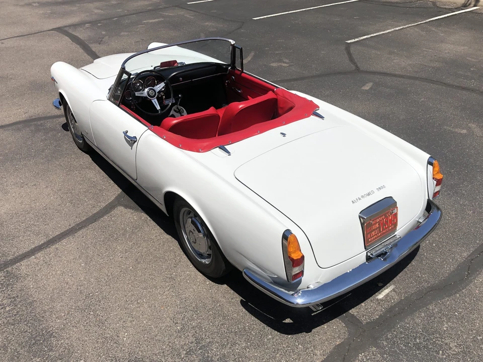 1962 Alfa Romeo 2600 - Image 8 of 31