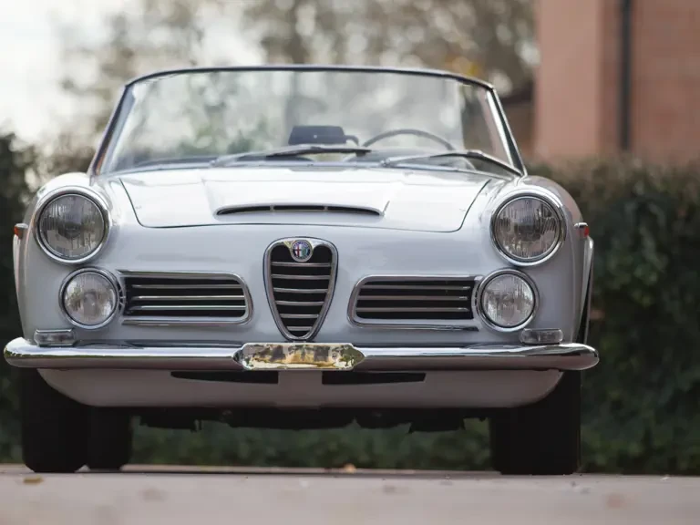 1962 Alfa Romeo 2600 - Image 16 of 18