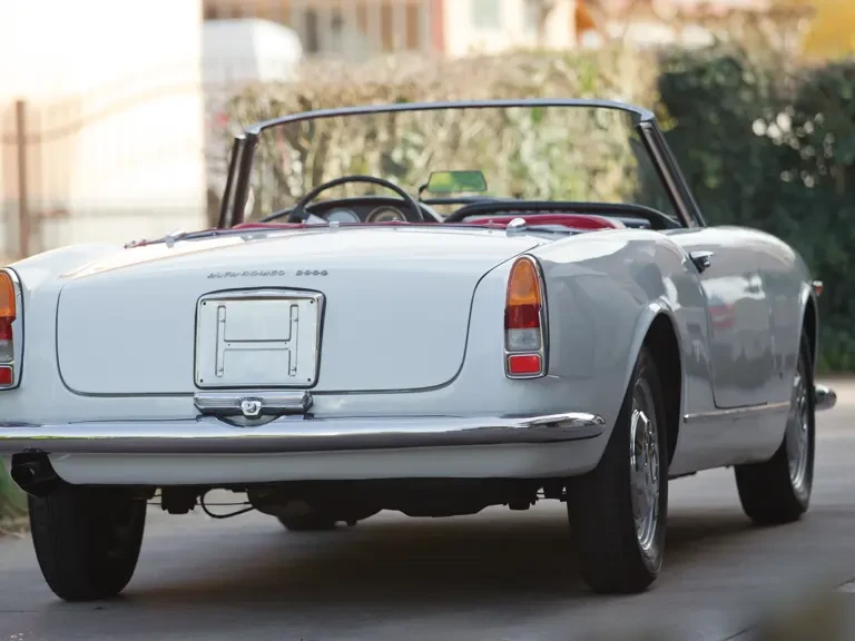 1962 Alfa Romeo 2600 - Image 3 of 18