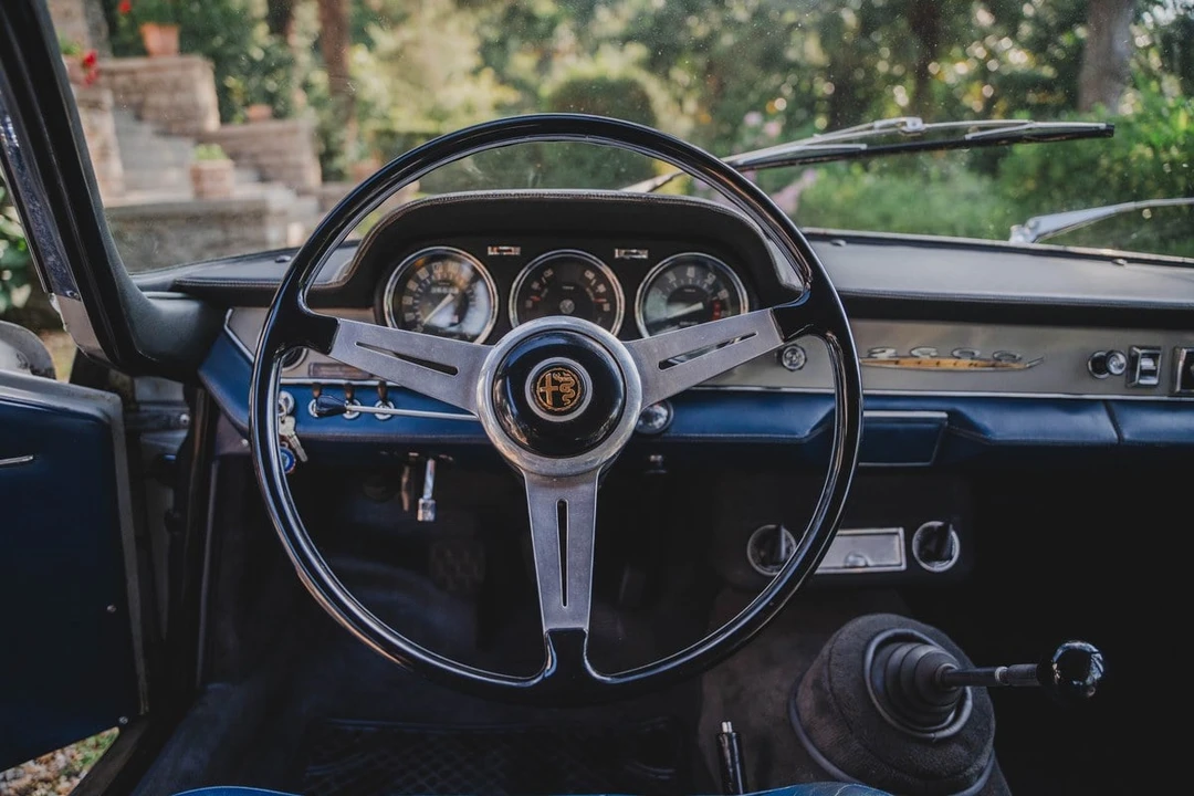 1962 Alfa Romeo 2600 - Image 26 of 30