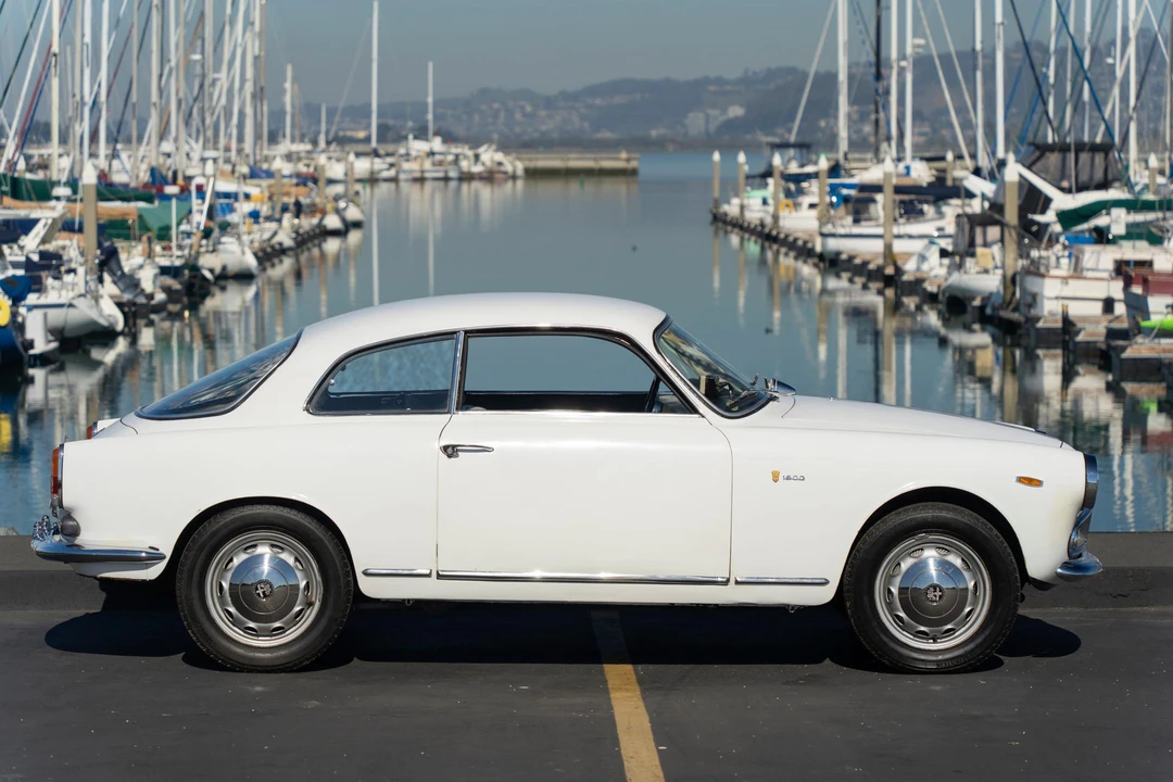 1962 Alfa Romeo Giulietta - Image 9 of 31
