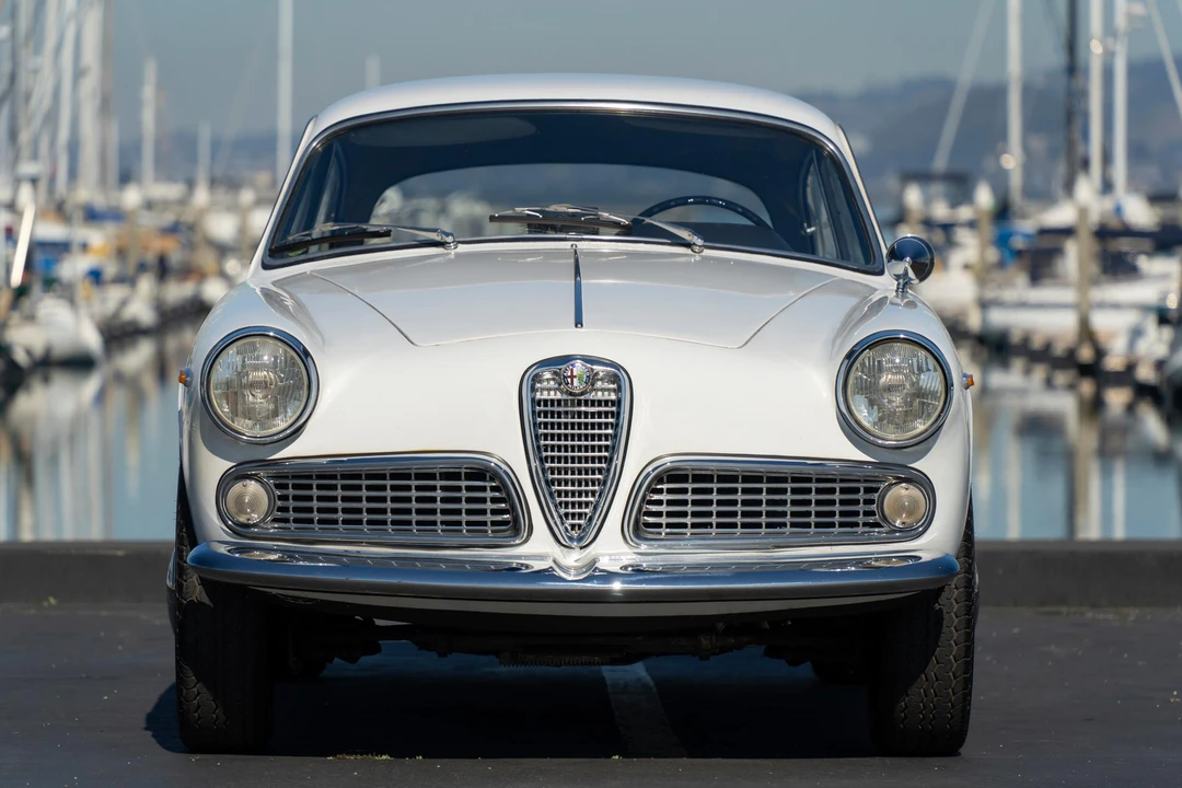 1962 Alfa Romeo Giulietta - Image 13 of 31