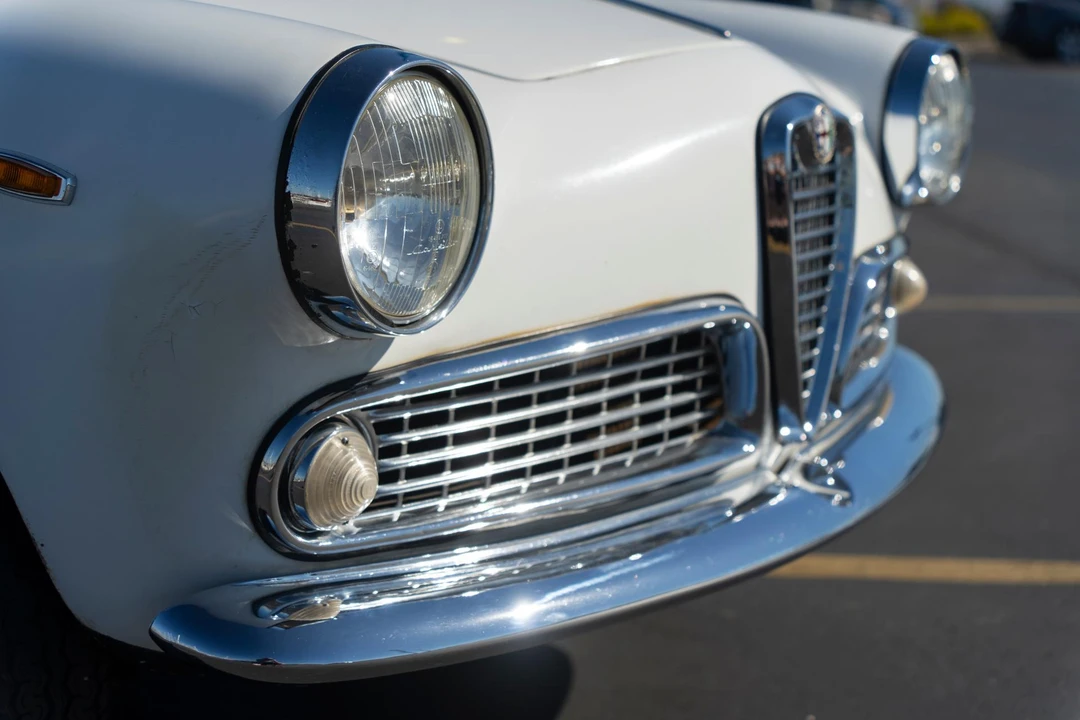 1962 Alfa Romeo Giulietta - Image 24 of 31