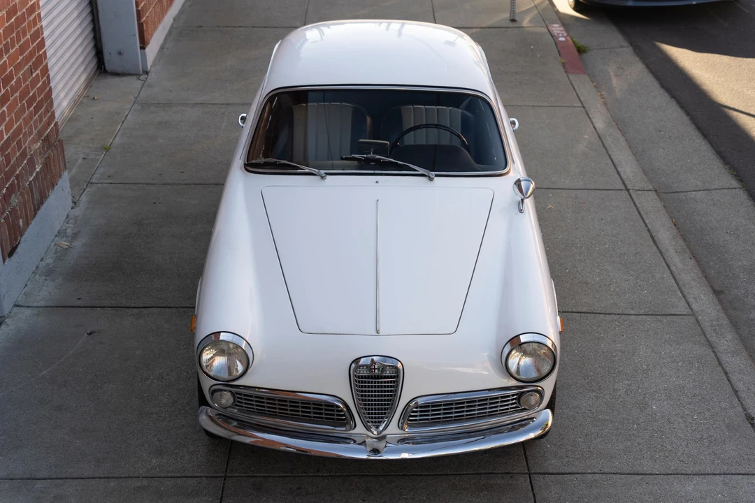 1962 Alfa Romeo Giulietta - Image 15 of 31