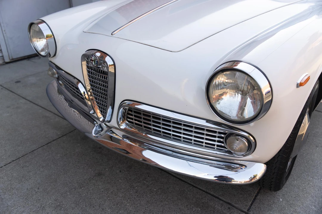 1962 Alfa Romeo Giulietta - Image 31 of 31