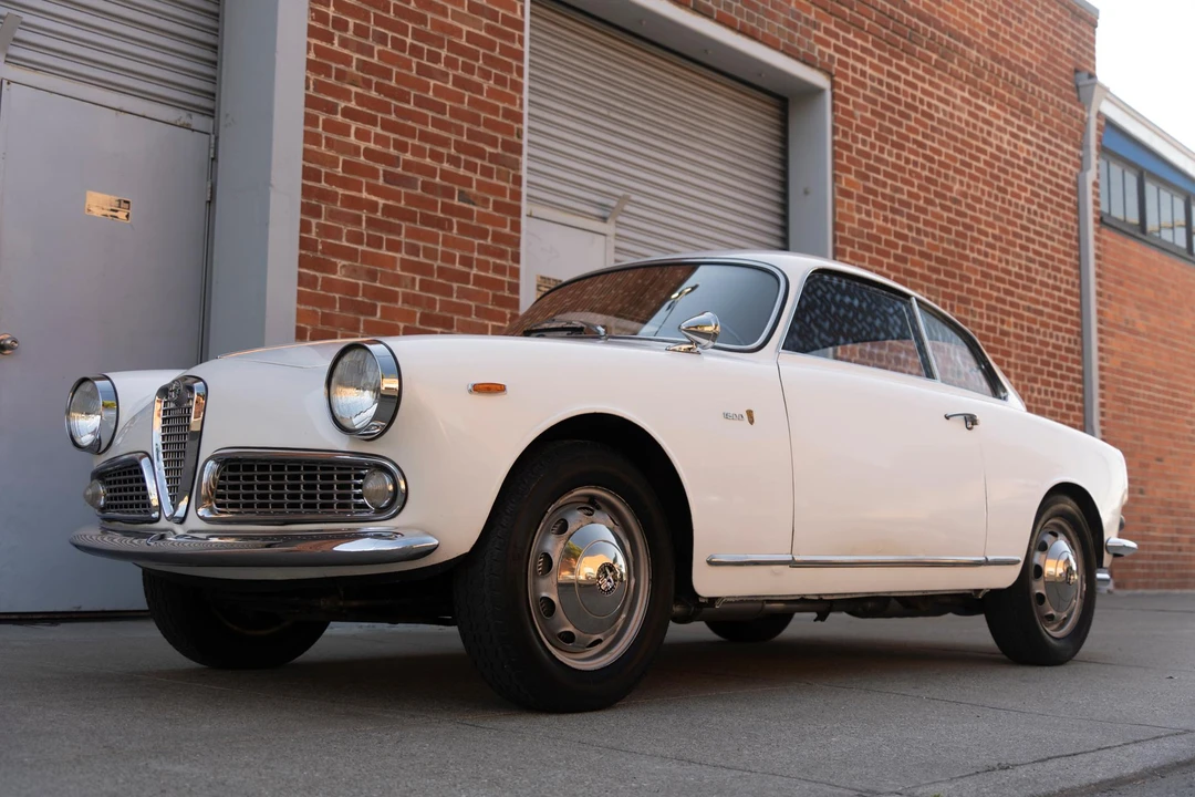 1962 Alfa Romeo Giulietta - Image 17 of 31