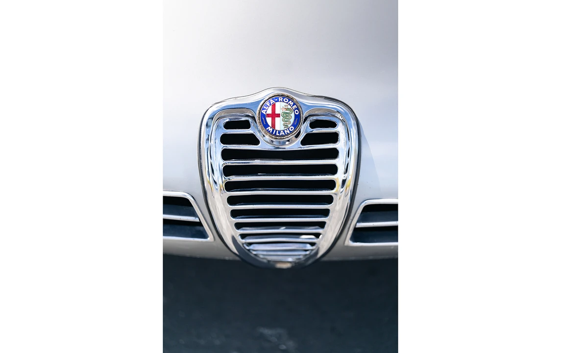 1962 Alfa Romeo Giulietta Sprint Speciale - Image 11 of 17