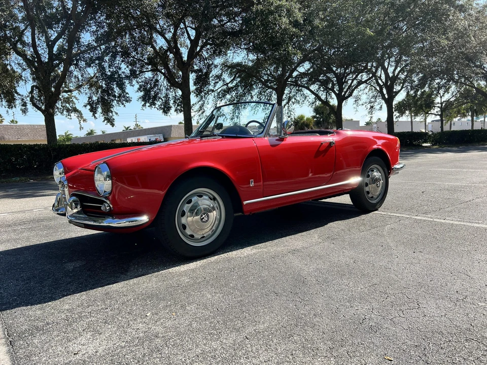 1962 Alfa Romeo Giulietta - Image 13 of 31