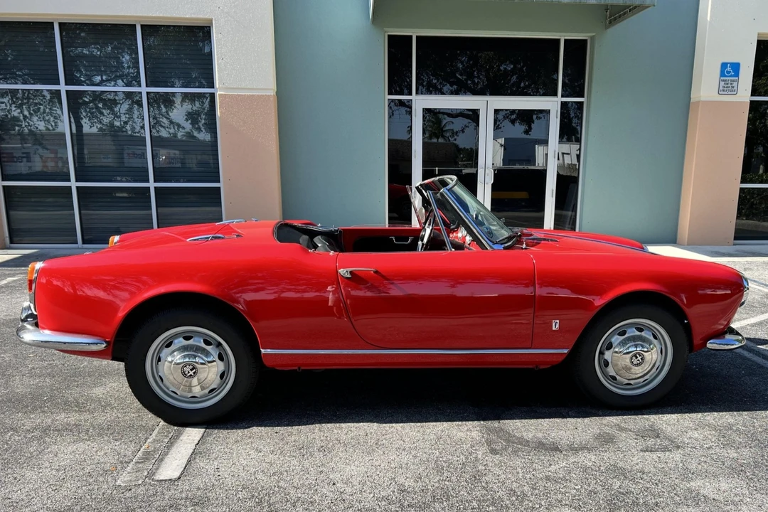 1962 Alfa Romeo Giulietta - Image 18 of 31