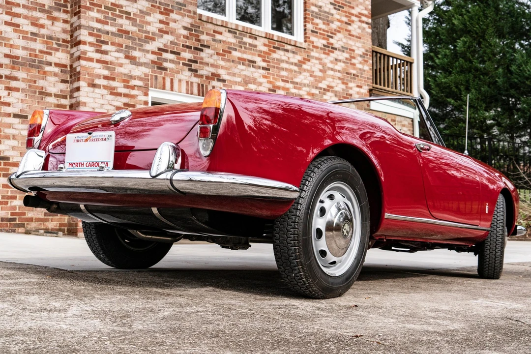 1962 Alfa Romeo Giulietta - Image 11 of 31