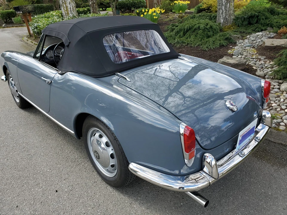 1962 Alfa Romeo Giulietta - Image 17 of 31