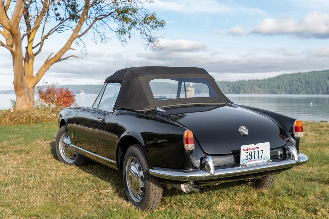1962 Alfa Romeo Giulietta - Image 13 of 31