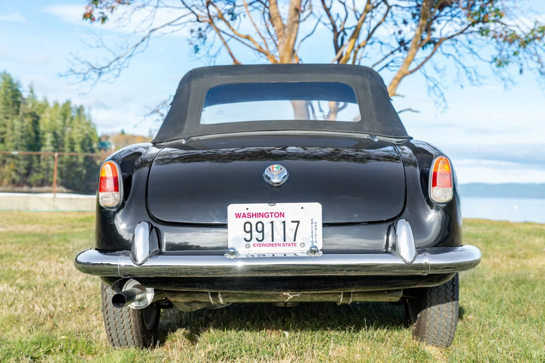 1962 Alfa Romeo Giulietta - Image 11 of 31