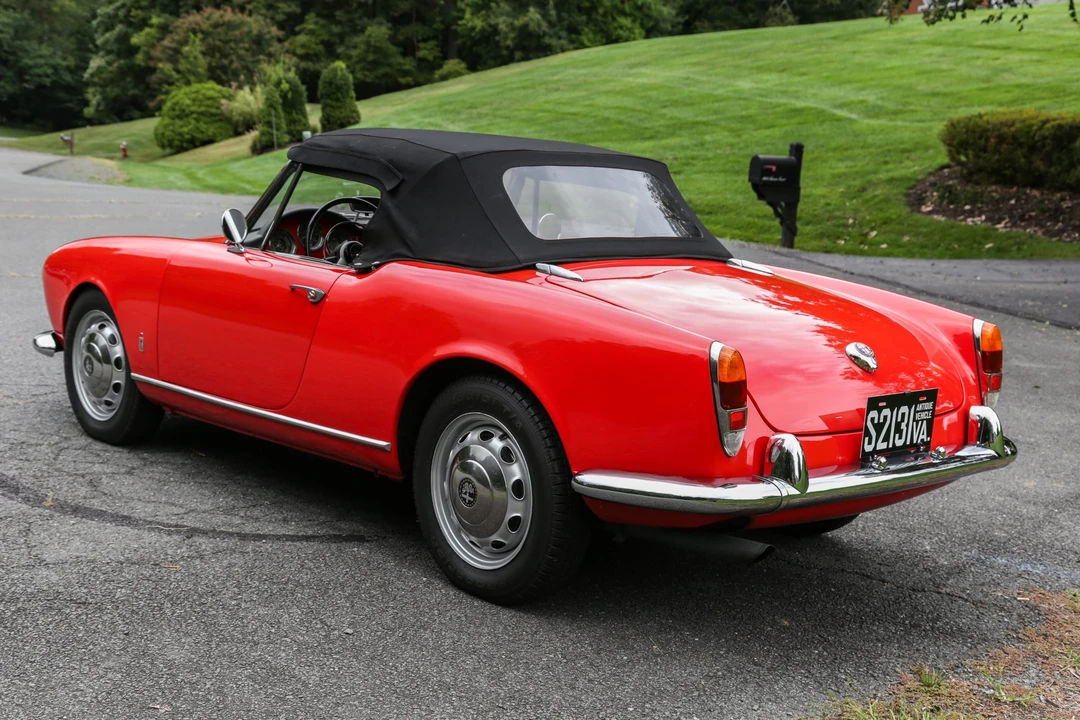 1962 Alfa Romeo Giulietta - Image 15 of 31