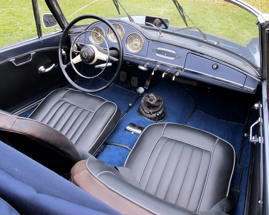 1962 Alfa Romeo Giulietta - Image 17 of 31