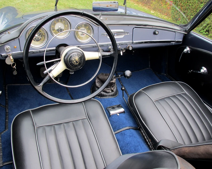 1962 Alfa Romeo Giulietta - Image 18 of 31