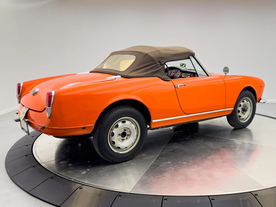 1962 Alfa Romeo Giulietta - Image 14 of 31