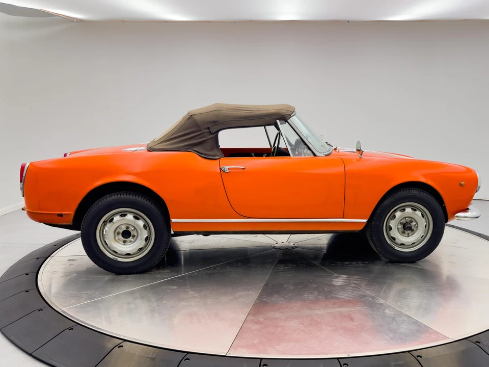 1962 Alfa Romeo Giulietta - Image 13 of 31