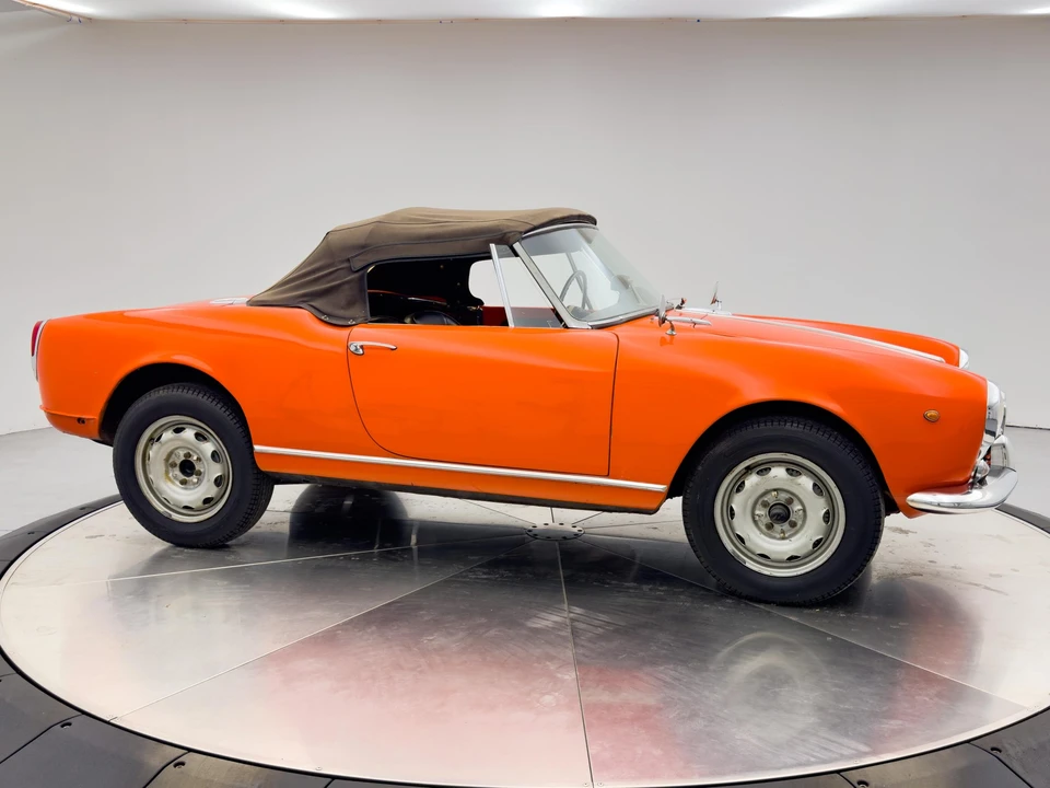 1962 Alfa Romeo Giulietta - Image 12 of 31