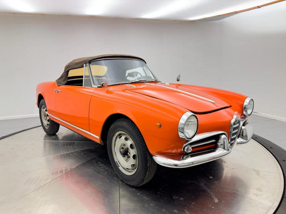 1962 Alfa Romeo Giulietta - Image 10 of 31