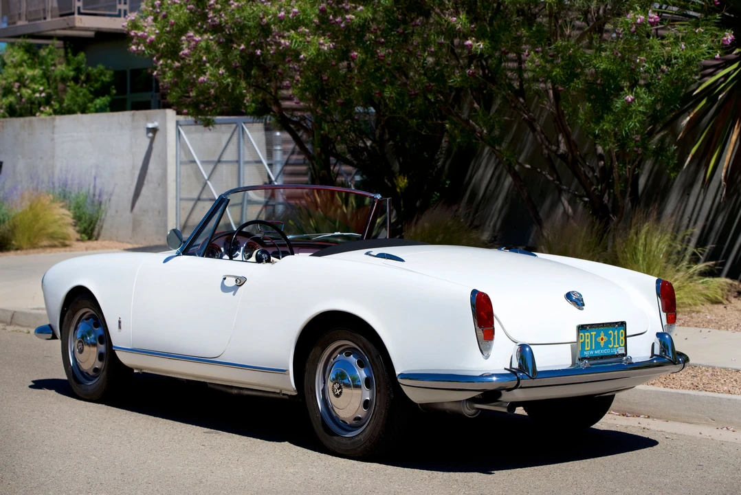 1962 Alfa Romeo Giulietta - Image 30 of 31