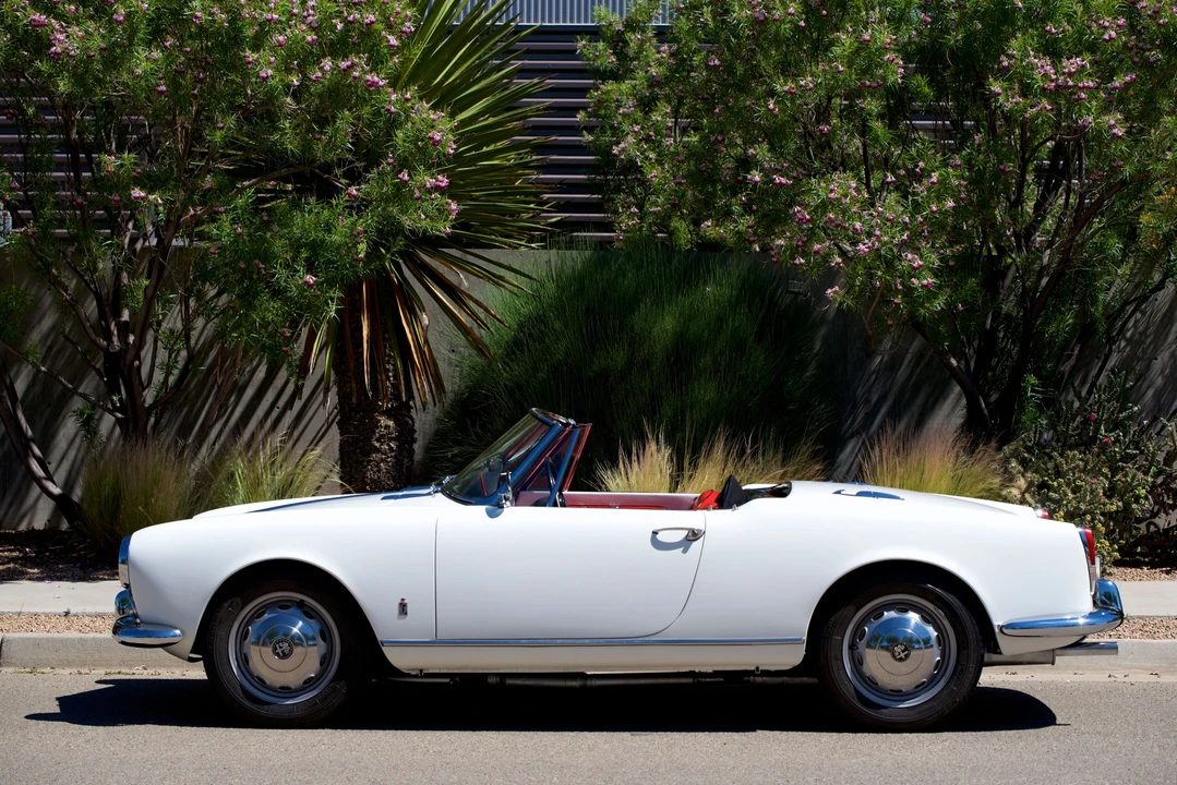 1962 Alfa Romeo Giulietta - Image 31 of 31