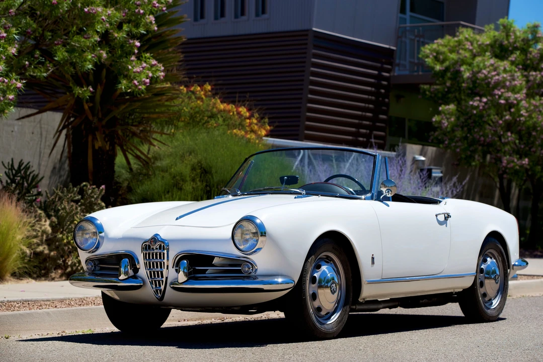 1962 Alfa Romeo Giulietta - Image 29 of 31