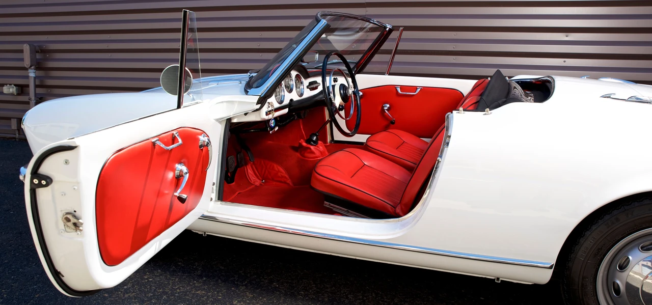 1962 Alfa Romeo Giulietta - Image 14 of 31