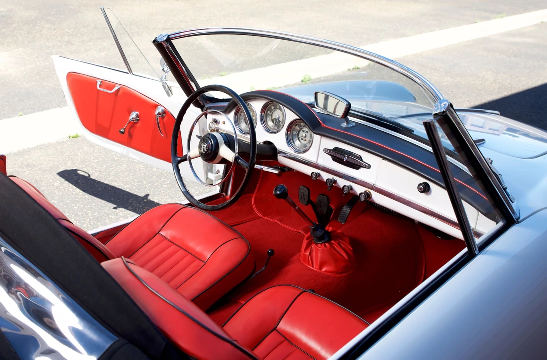 1962 Alfa Romeo Giulietta - Image 15 of 31