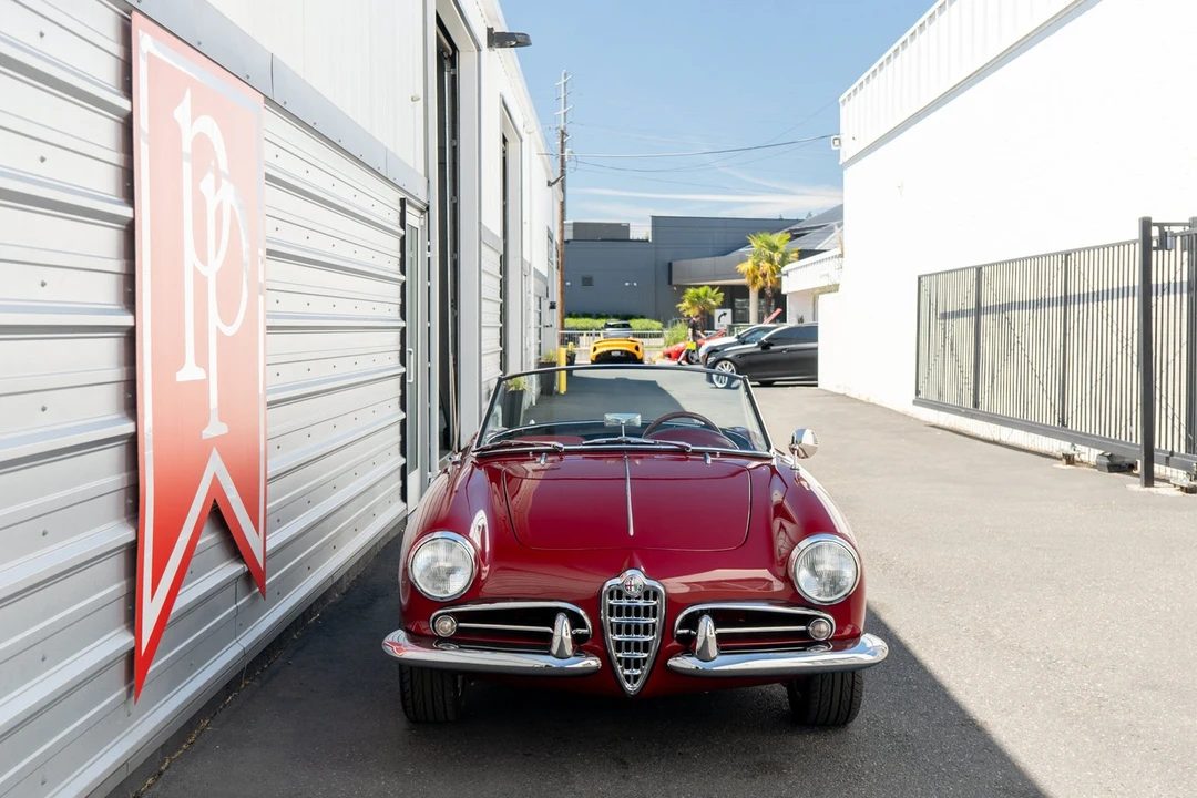 1962 Alfa Romeo Giulietta - Image 29 of 31