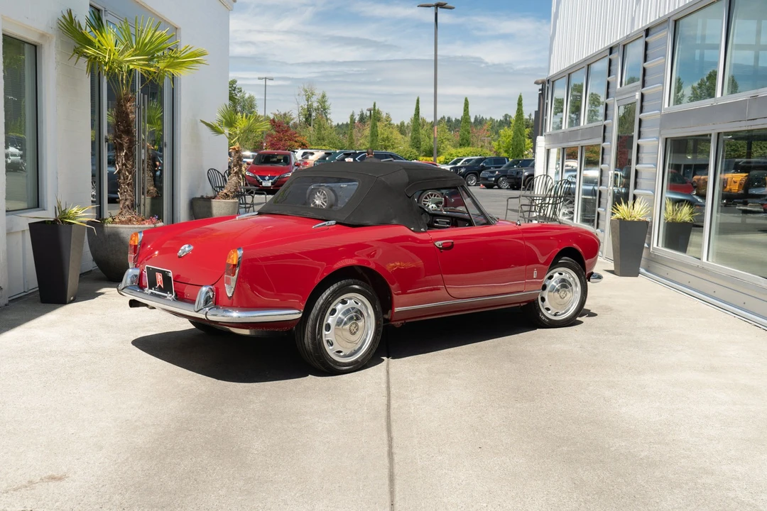 1962 Alfa Romeo Giulietta - Image 7 of 31