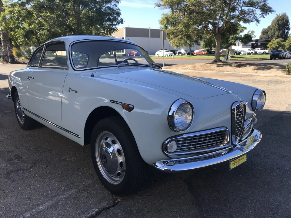 1962 Alfa Romeo Giulietta - Image 22 of 31