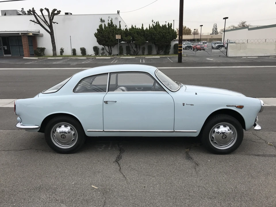 1962 Alfa Romeo Giulietta - Image 4 of 31