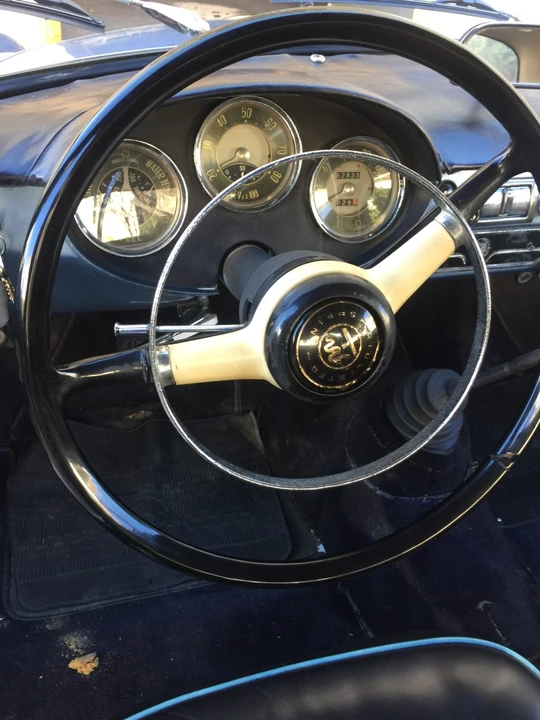 1962 Alfa Romeo Giulietta Sprint Speciale - Image 25 of 31